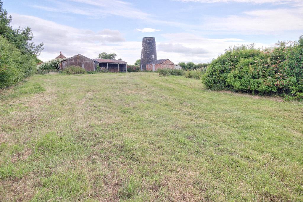 Hutton Road, Cranswick, Driffield